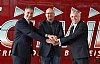 Reiseveranstalter „Der Schmidt“ wird neuer Partner am Airport CSO